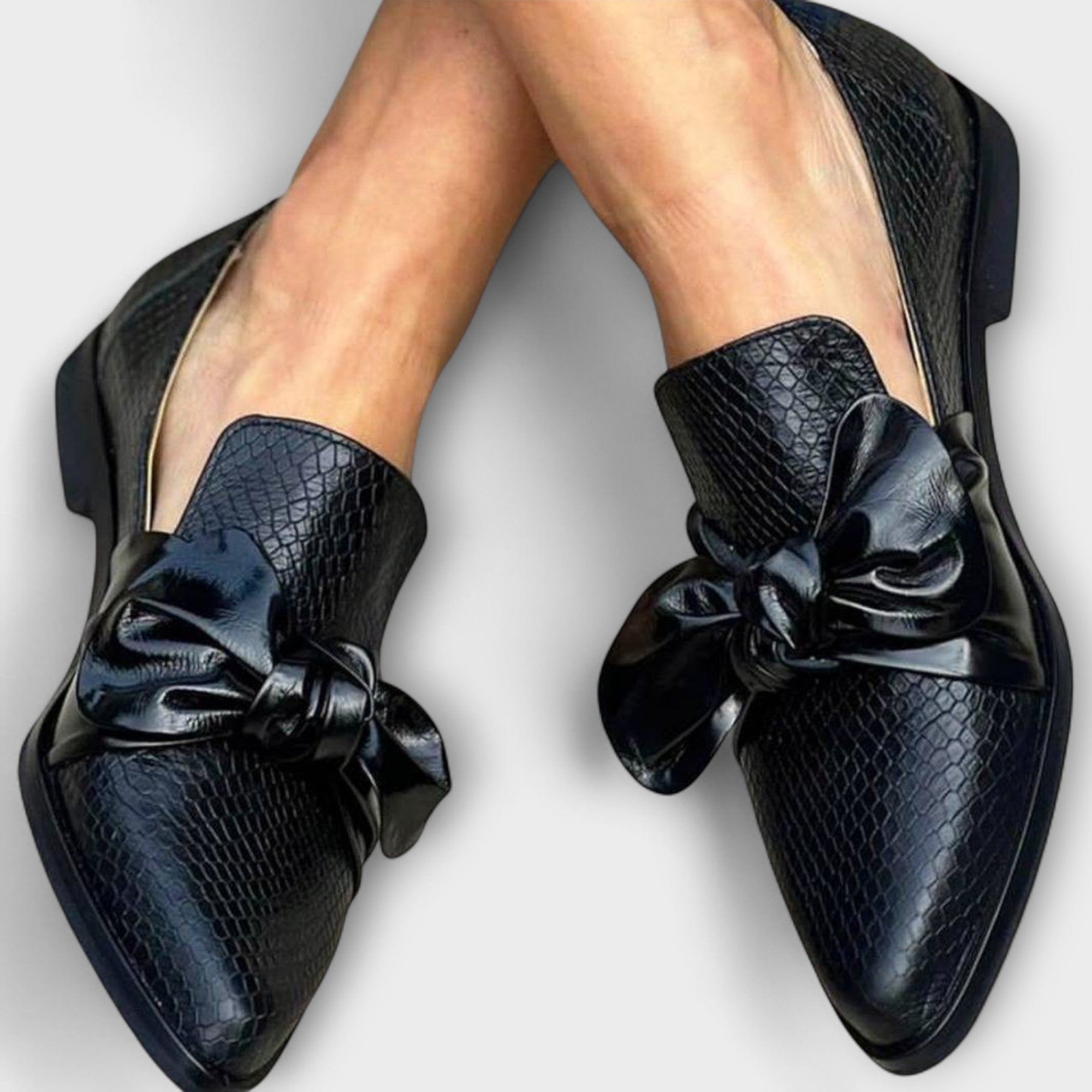 Claudia Elegant Moccasins with Decorative Bow