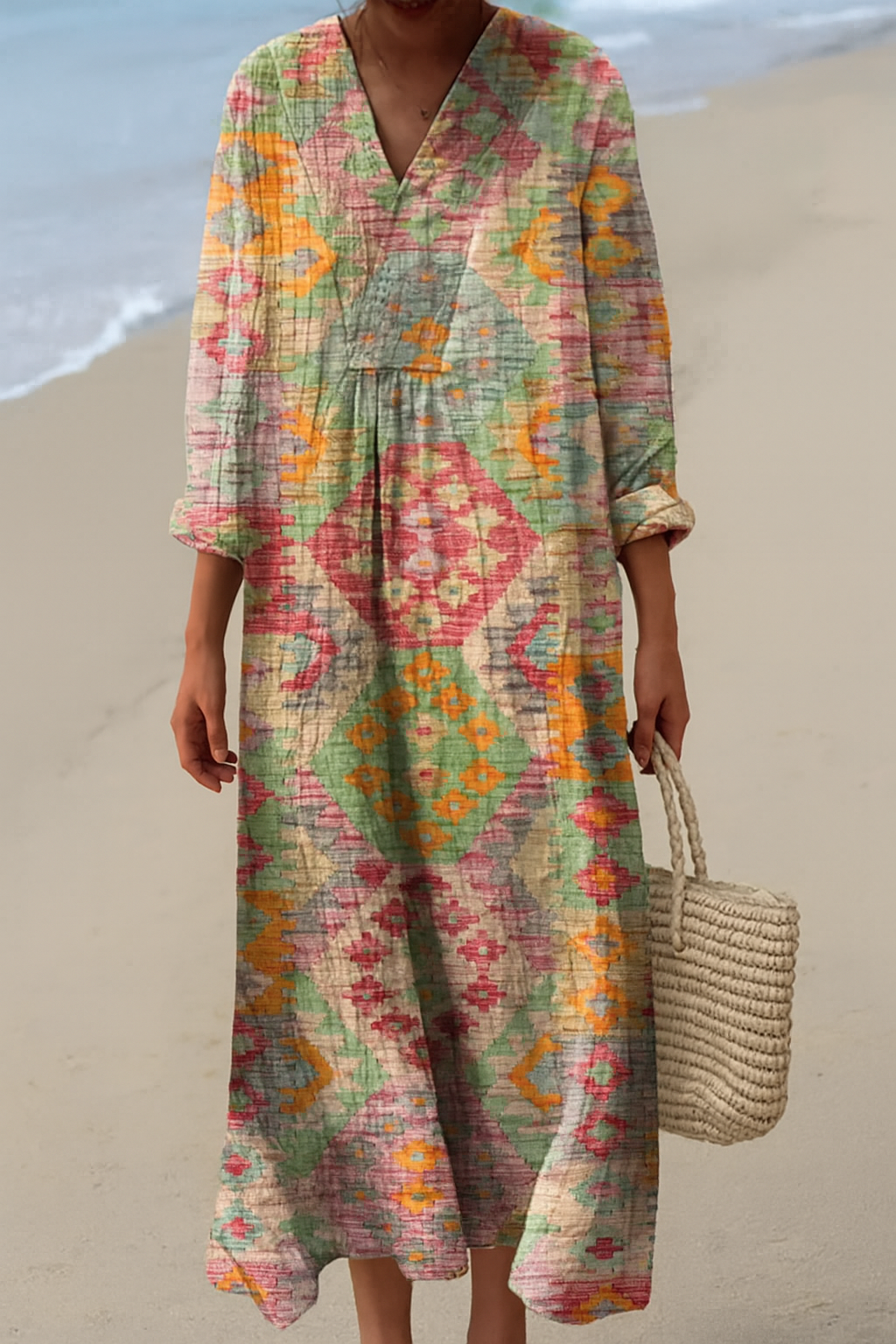 Artist-Inspired Dress – Natural Beauty That Captures Attention