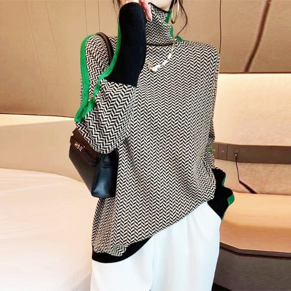 Magda | Turtleneck with Striking Contrasting Stripes