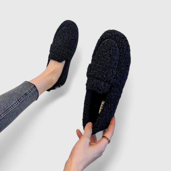 Ewa | Warm Slippers with Elegant Design