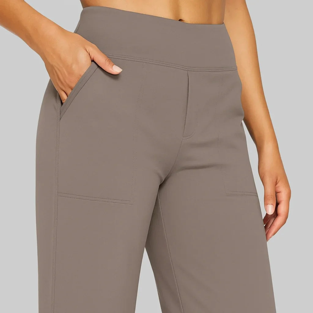 Klara | the comfortable stretch trousers for every woman