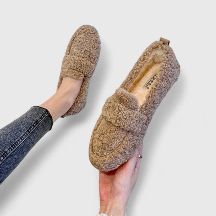 Ewa | Warm Slippers with Elegant Design